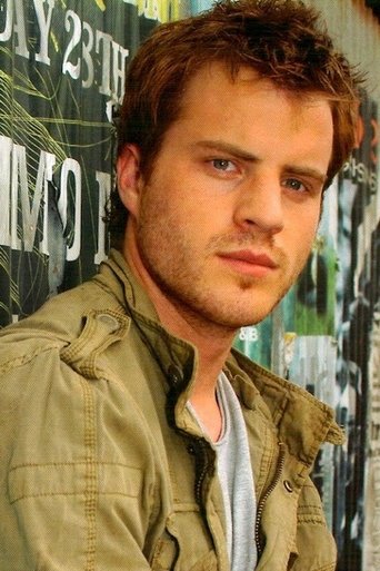 Immagine di Robert Kazinsky