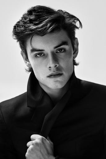 Immagine di Louis Partridge