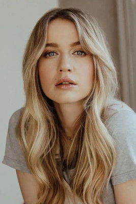 Immagine di Roan Curtis