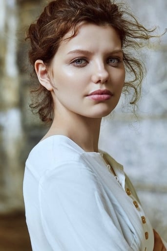 Immagine di Chloë Levine