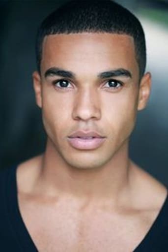 Immagine di Lucien Laviscount