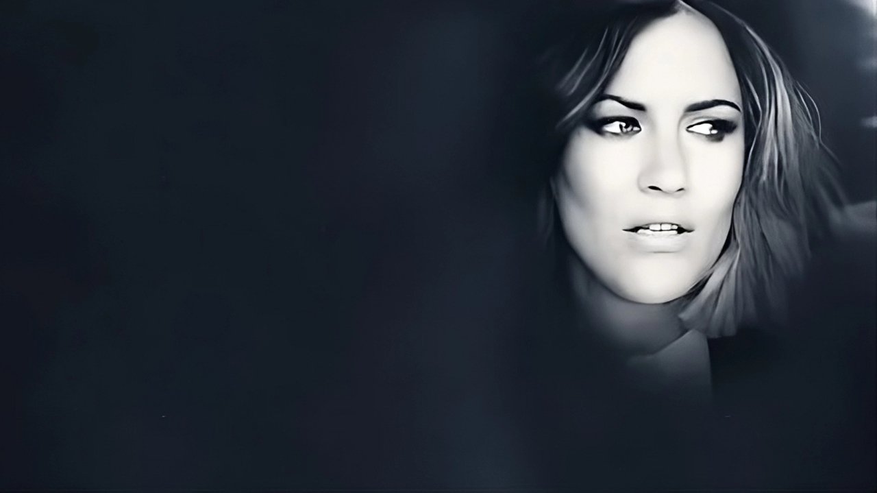 Poster della serie Caroline Flack: Search for the Truth
