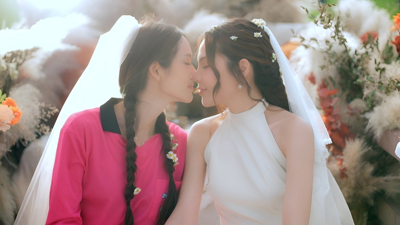 Poster della serie Hometown Romance